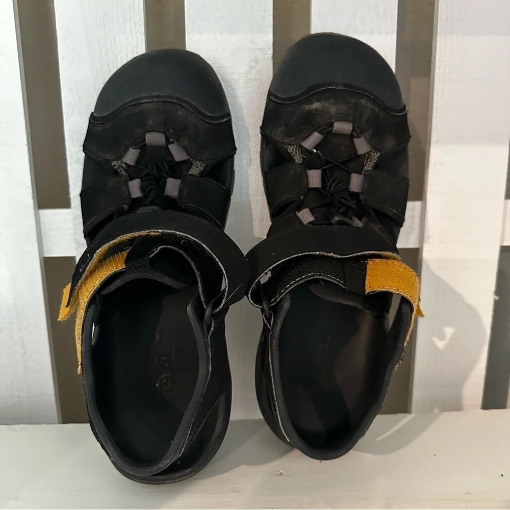 Teva men flintwood